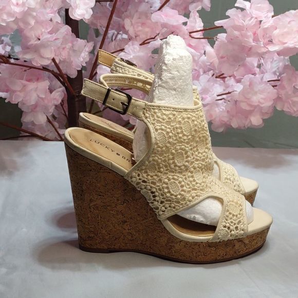 Lucky‎ Brand Raziah Cork Wedges Cream Crochet -Never Worn- Sz 8.5M/ - Picture 2 of 13